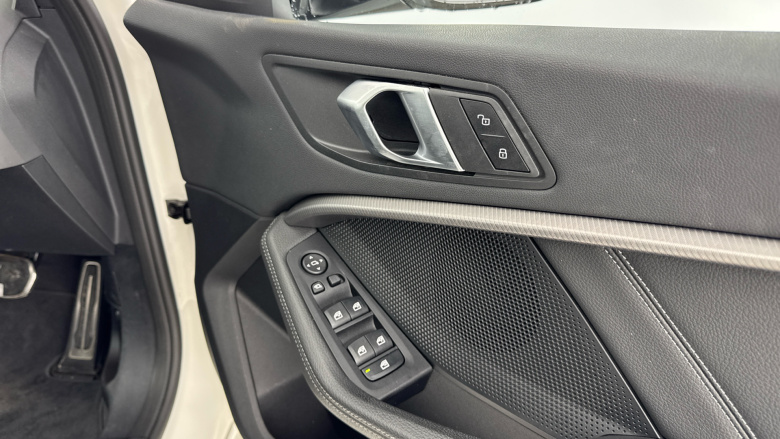 BMW 1 Series 118i M Sport 5dr Step Auto Petrol Hatchback